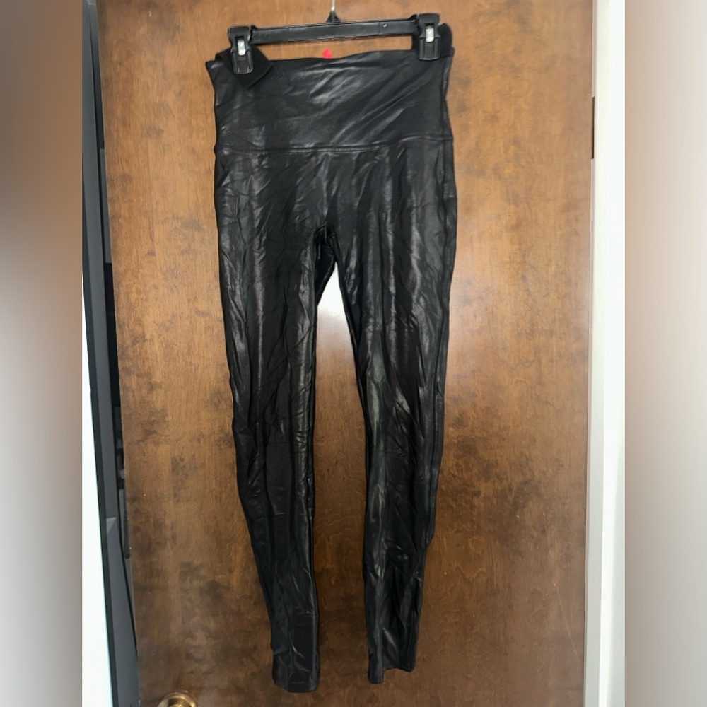 Spanx Faux Leather leggings Size L | lightly worn